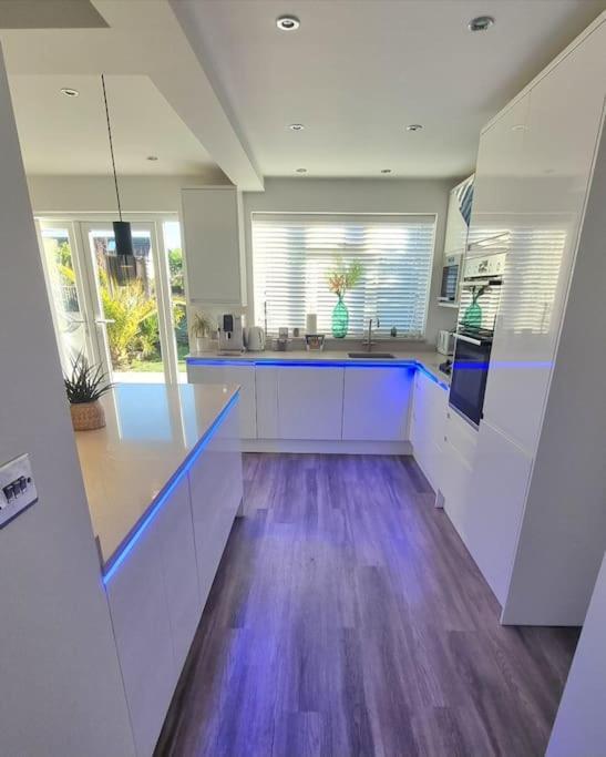 Northbourne House Villa Ferndown Exterior photo