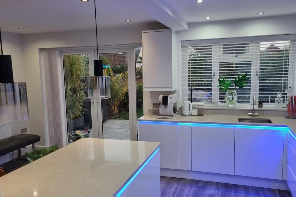 Northbourne House Villa Ferndown Exterior photo